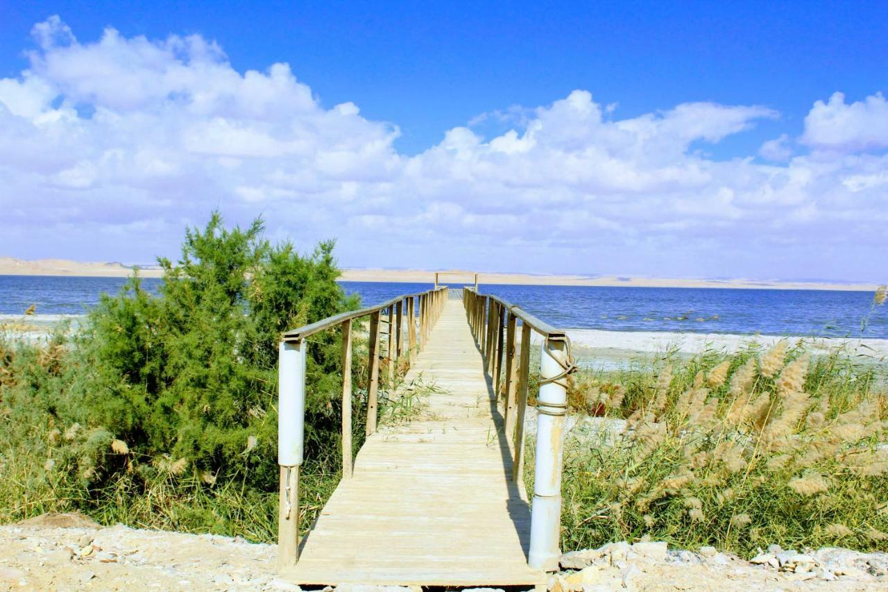 Tunis Lake View ‘Izbat an Nāmūs Buitenkant foto